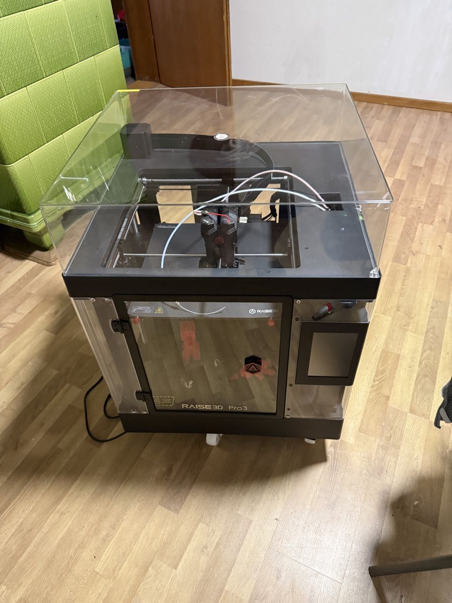 Stampanti 3D: 3D Drucker Raise3D Pro3 guter Zustand – Usato da Roggwil TG venduto da kistler1982 1