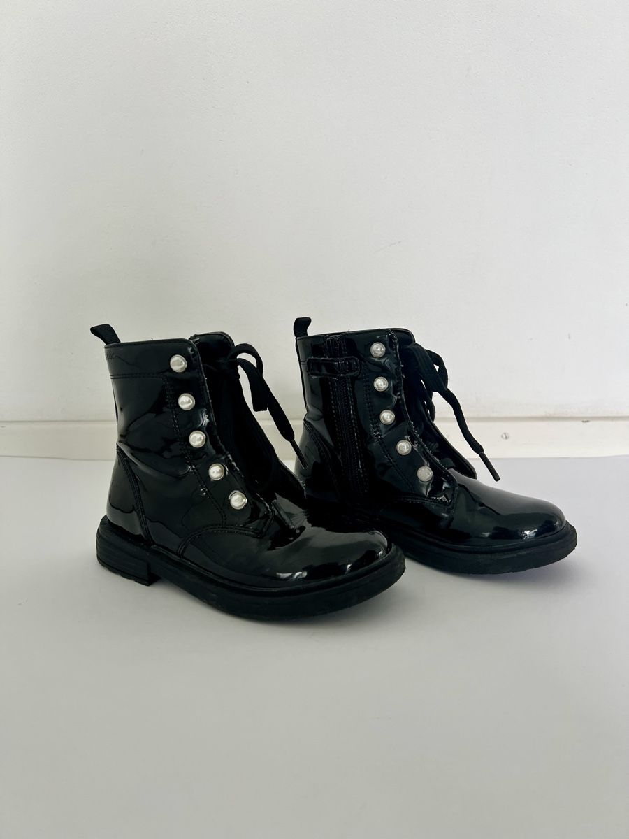 Geox Scarpe per ragazze: Bottines vernies avec perles - GEOX - pointure 28. – Usato da Zug venduto da ama_fgg6 1