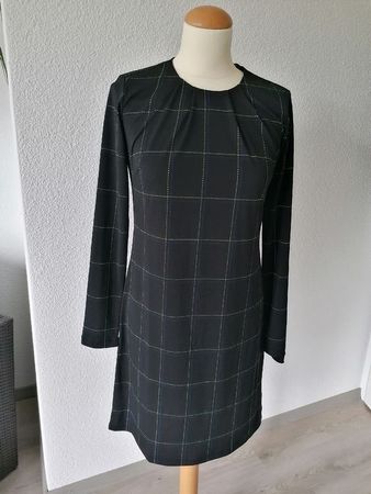 Etuikleid Grösse 34