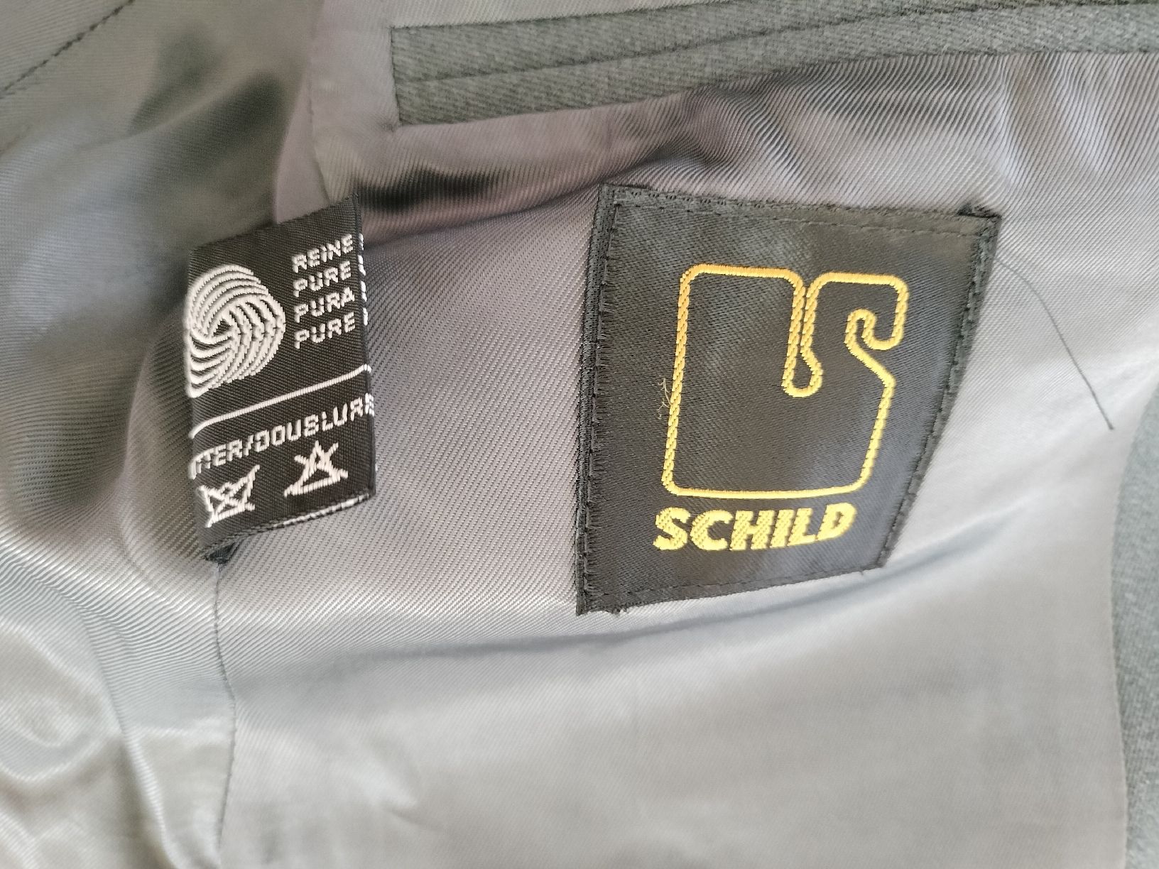 Schweizer Armee Uniformi: Schweizer Armee Militär Uniform – Usato da Schwanden Sigrisw venduto da cadieux71 3
