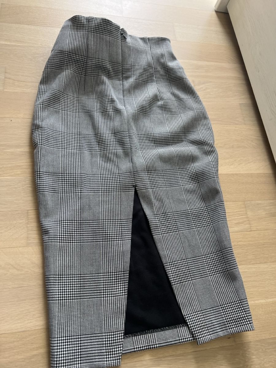 H&M Gonne: Ungetragener Rock – Nuovo (secondo la descrizione) da Zürich venduto da tyr_5j6q 2