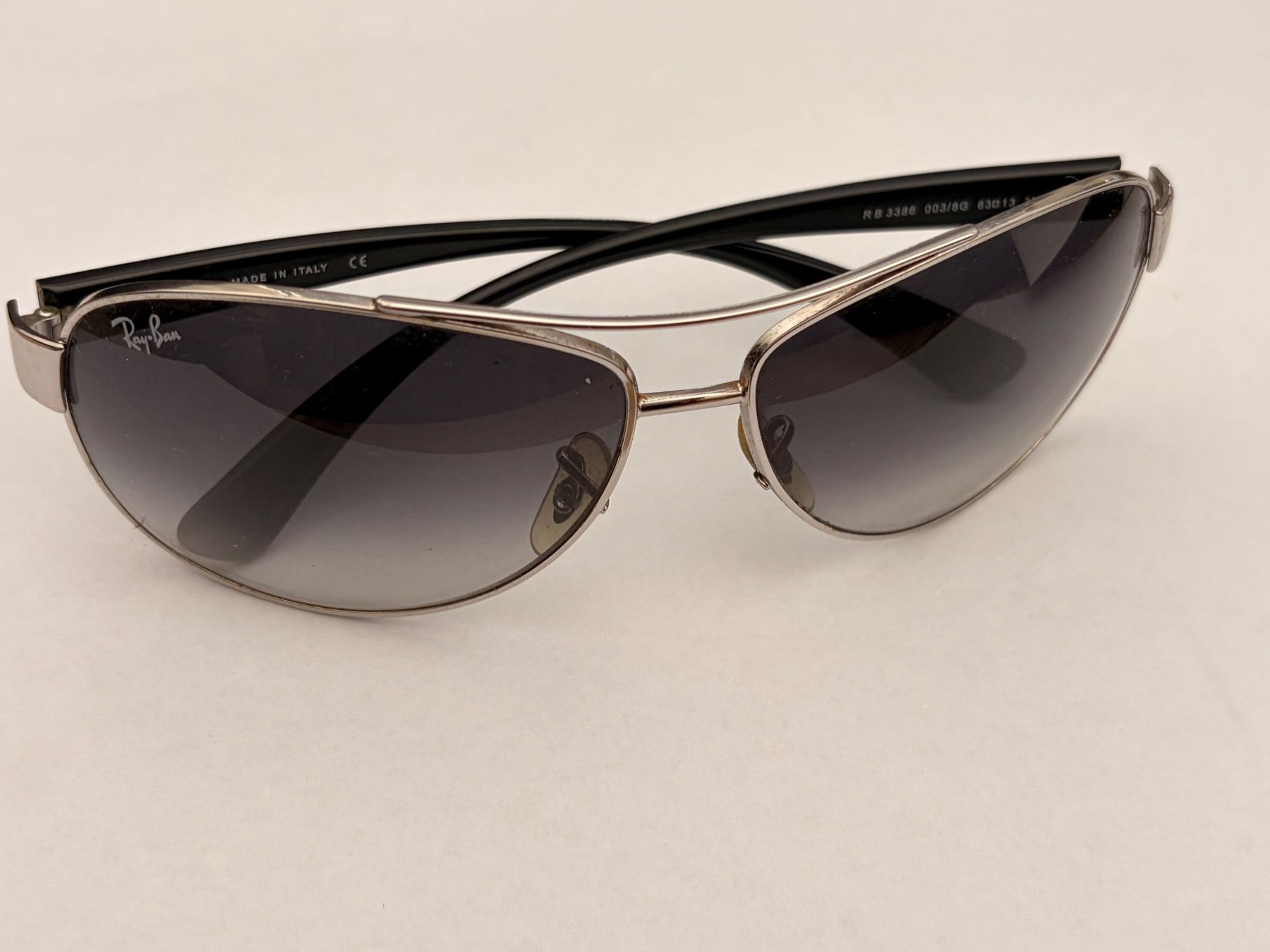 Ray-Ban Occhiali & Lenti: Ray-Ban Sonnenbrille, Top Zustand – Usato da Rüschlikon venduto da Tif_n7pl 1