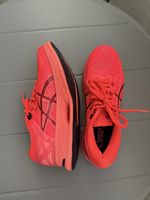 🌸🌸🌸 NEUWERTIGE Asics MetaRide Laufschuhe, Grösse 40, Neon