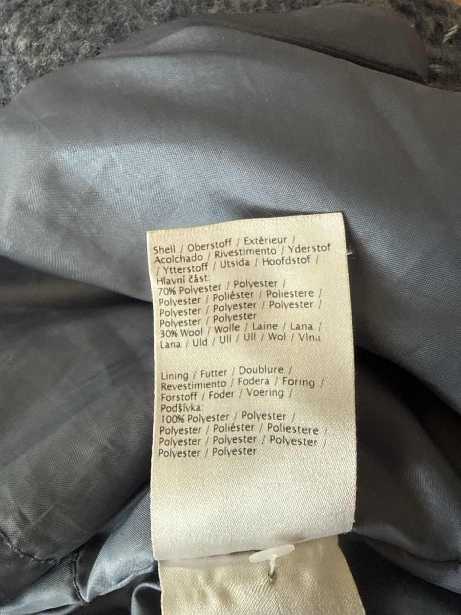 Giacche: Winterjacke, Top Zustand, Grösse 34 – Usato da Rapperswil BE venduto da yar_l85r 4