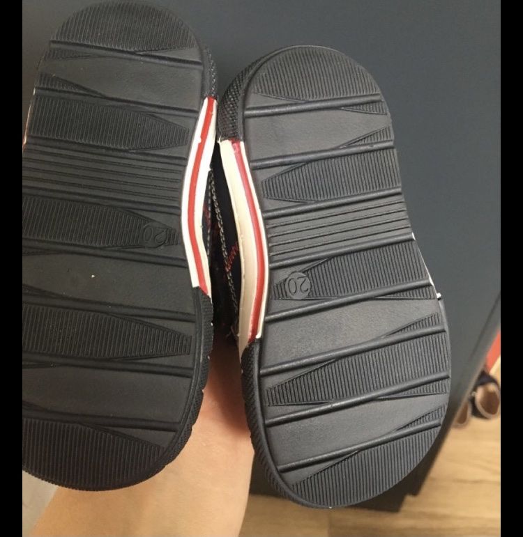 Chaussures garçon: Neue Lederhalbschuhe Grösse 20 – Neuf avec emballage d'origine à Selzach par SB09 2