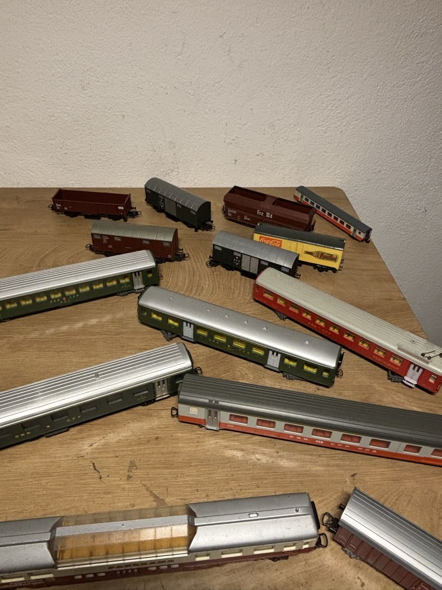 Modellini di ferrovie: 15 Modellbahn Waggons SBB CFF Sammlung Kunststoff – Usato da Orpund venduto da BlackEagel80 5