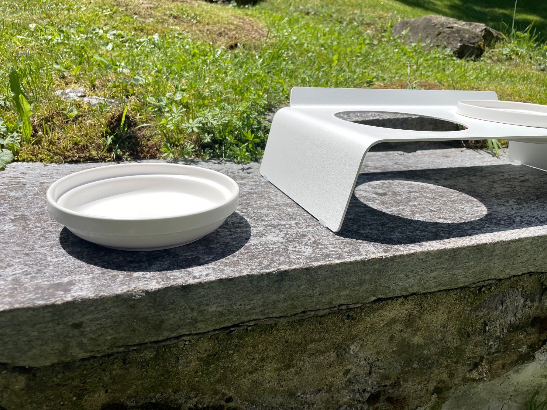 Schalen: LUCY BALU Futterstation – Gebraucht aus Bellinzona von Wisfinx 1