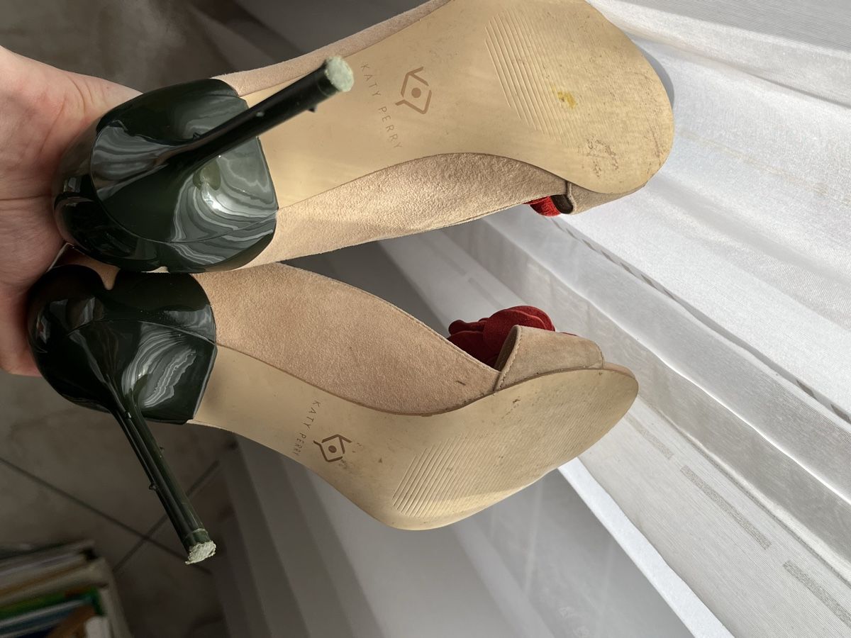 Damenschuhe: Katy Perry pumps, 38 – Gebraucht aus Claro von Gio_ggb23 3