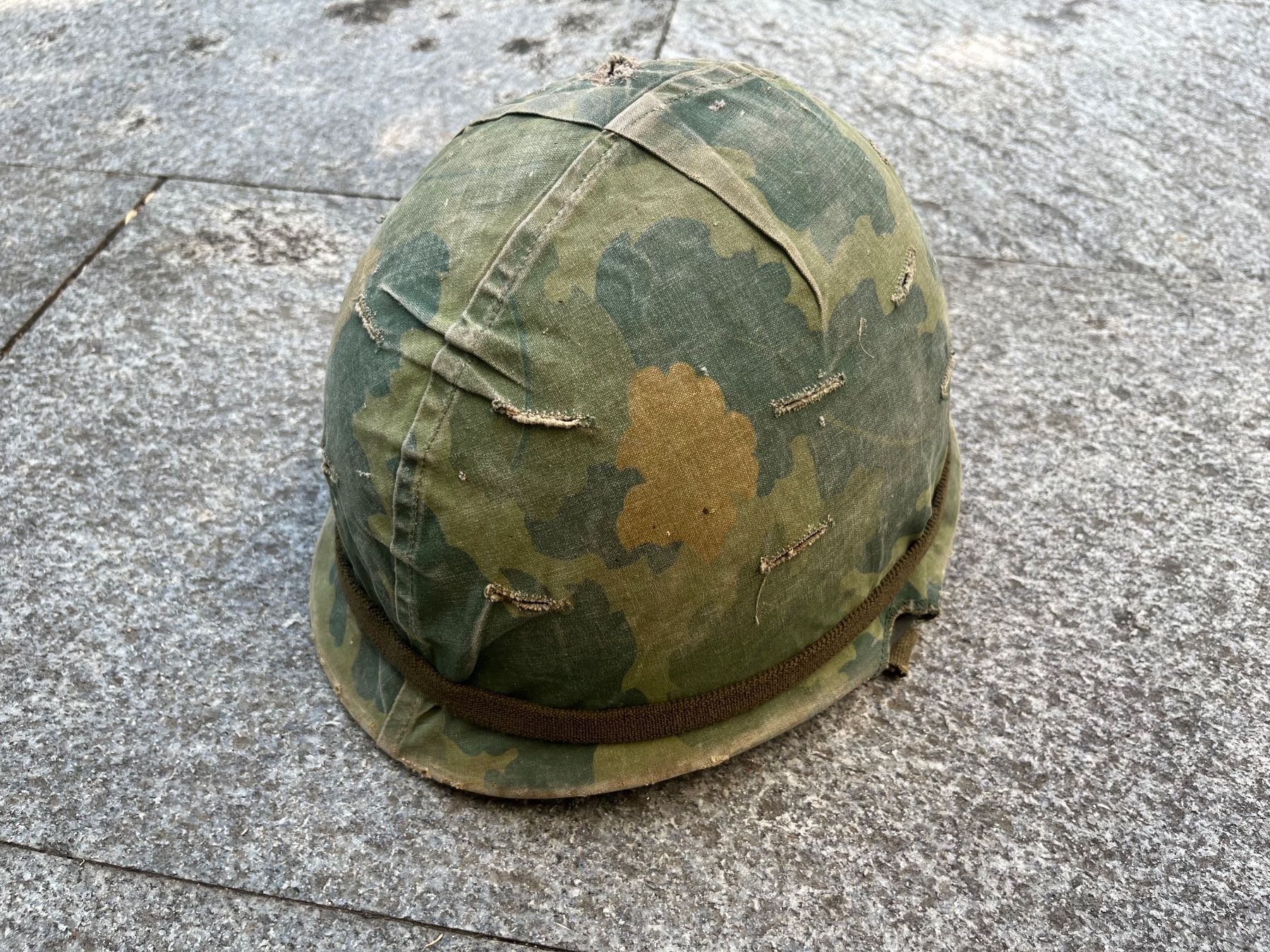 Uniformi & Effetti personali: US Army Helm Vintage – Usato da Bottmingen venduto da Puffsack 4