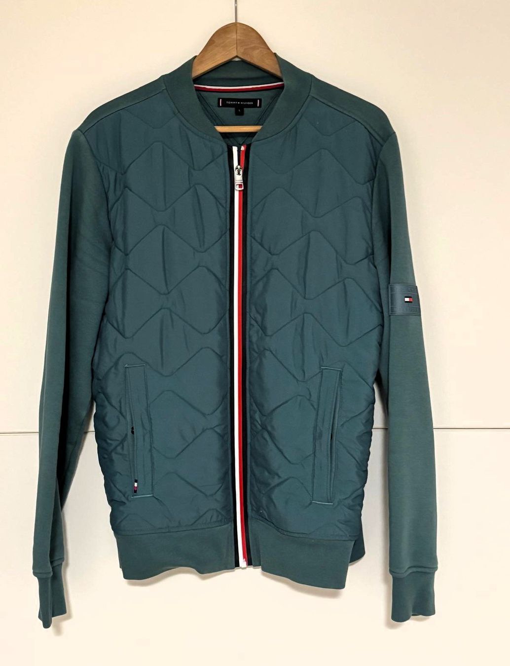 Tommy Hilfiger Giacche: Tommy Hilfiger Übergangsjacke gr.L – Usato da Sempach venduto da sta_p662