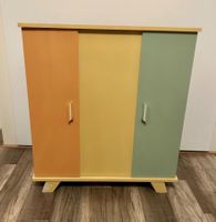 Magnifique armoire de poupée années 50-60
