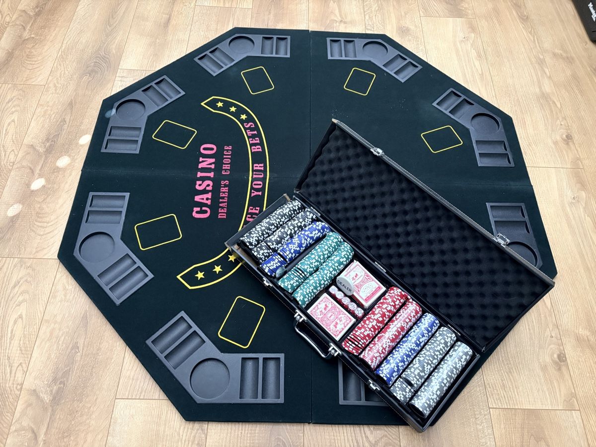 Giochi: Pokerset – Usato da Chur venduto da Ziadormi