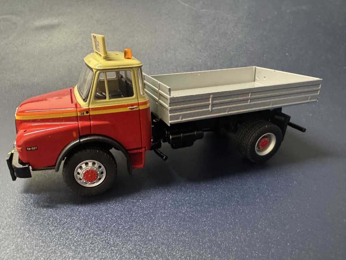 Conrad Modellbausätze & Standmodelle: MAN Hauber Dillier Conrad 1:50 – Neu und originalverpackt aus Luzern von aa43modelcars-Luzern 1