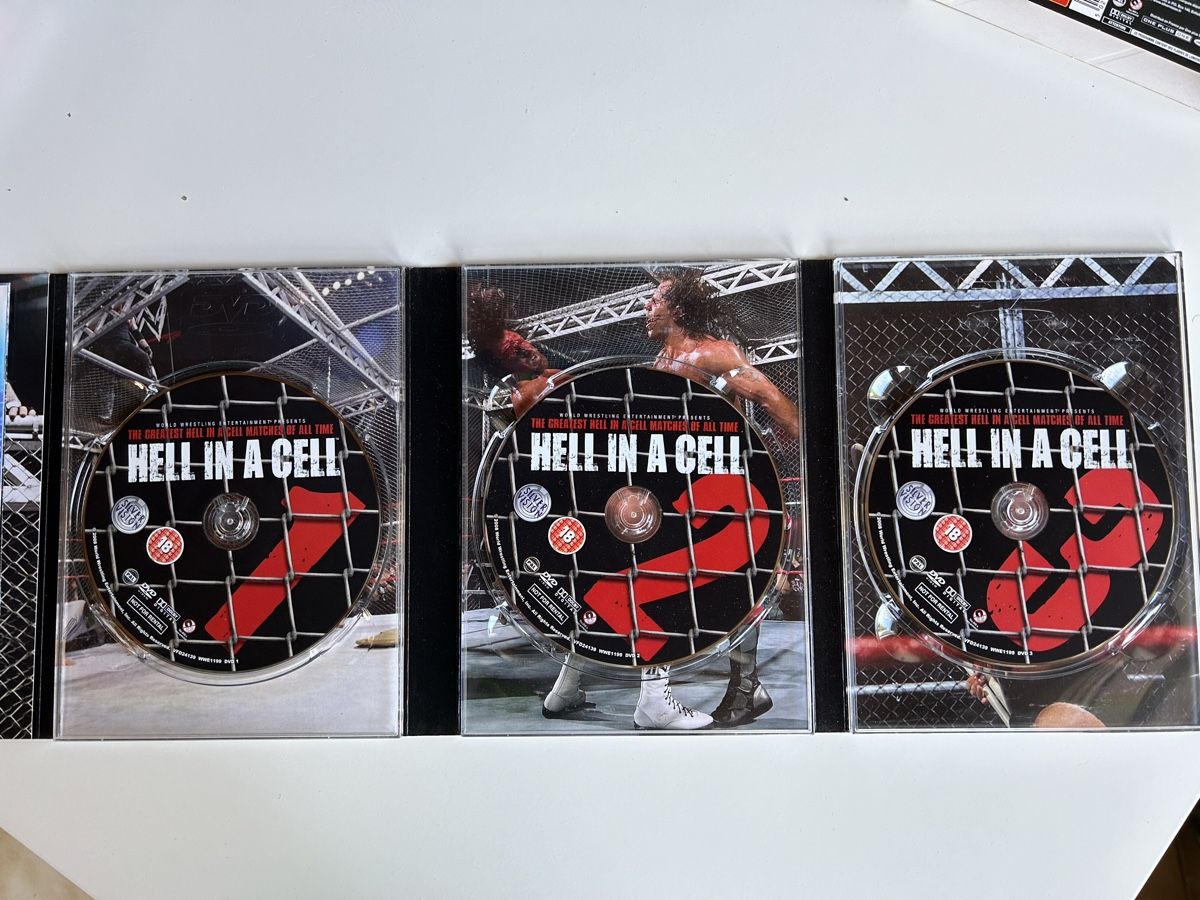 Alle DVDs: HELL IN A CELL – Gebraucht aus St-Cierges von Crisi53 2