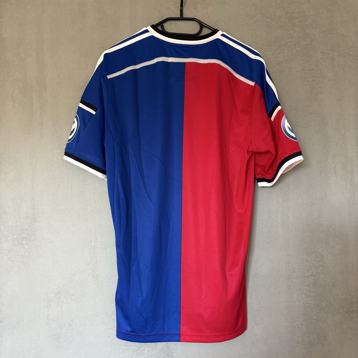 Adidas Canottiere & Pantaloni: Fc Basel Trikot Adidas 2014/2015 – Usato da Winterthur venduto da LaBodega 1