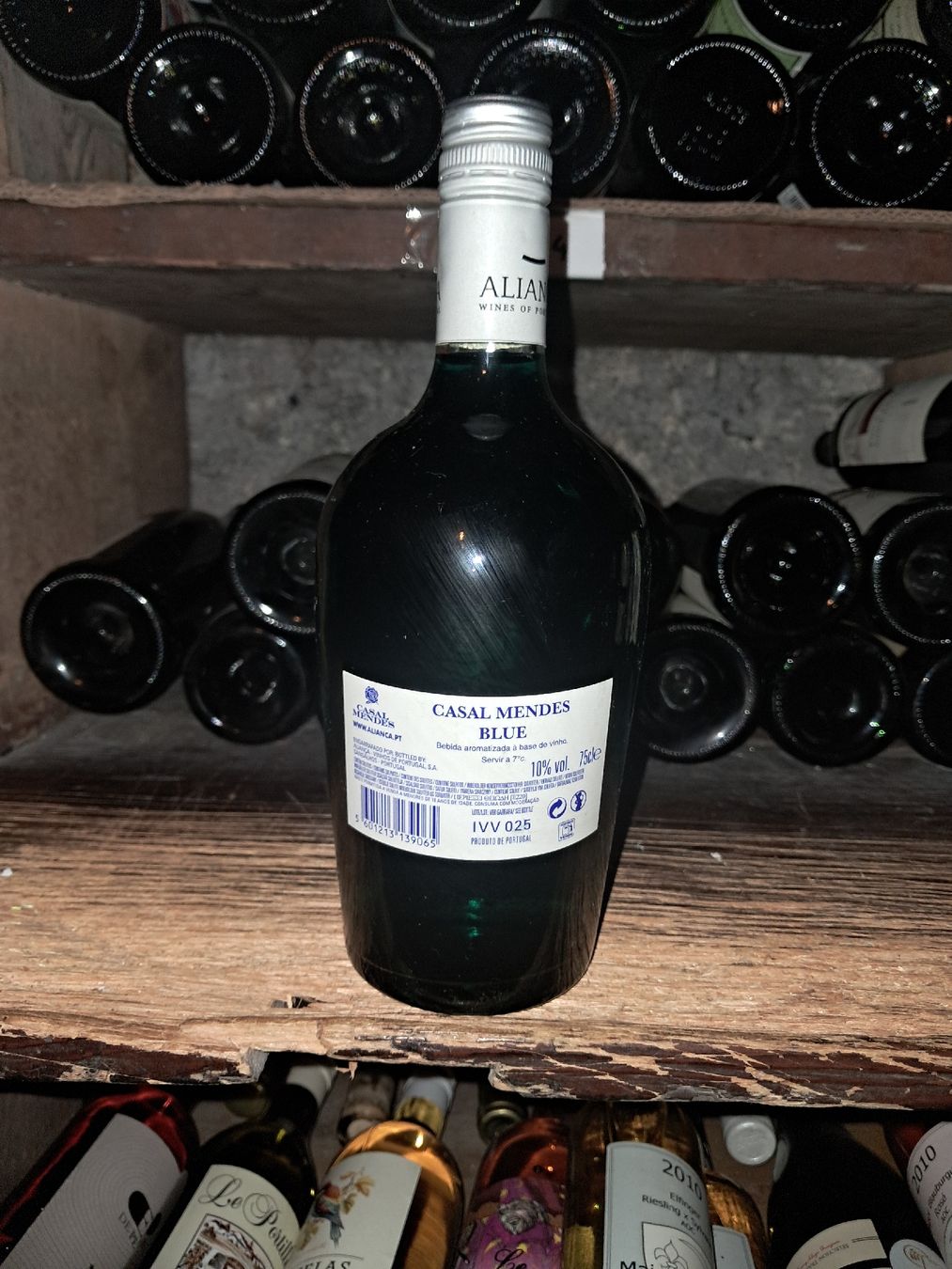 Vino: Casal Mendes Blue – Nuovo e nell'imballaggio originale da Le locle venduto da juliensaran 2