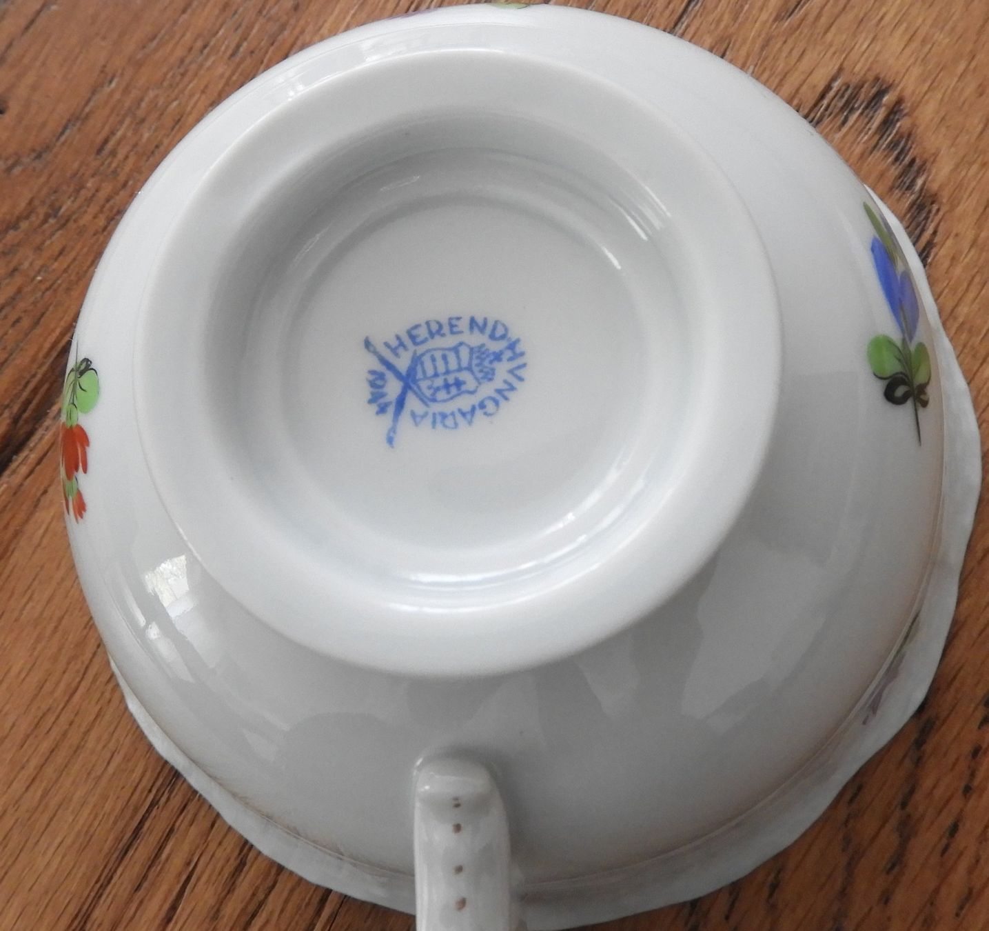 Herend Tassen: Kaffeetasse Teetasse mit Unterteller Herend 1944 – Gebraucht aus Zuerich von proactiv 2