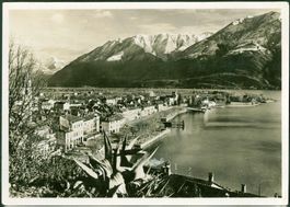 1947_AK von Ascona, La Piazza