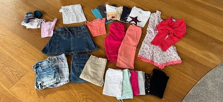 Kleiderpaket Mädchen Grösse 122/128 25 Teile