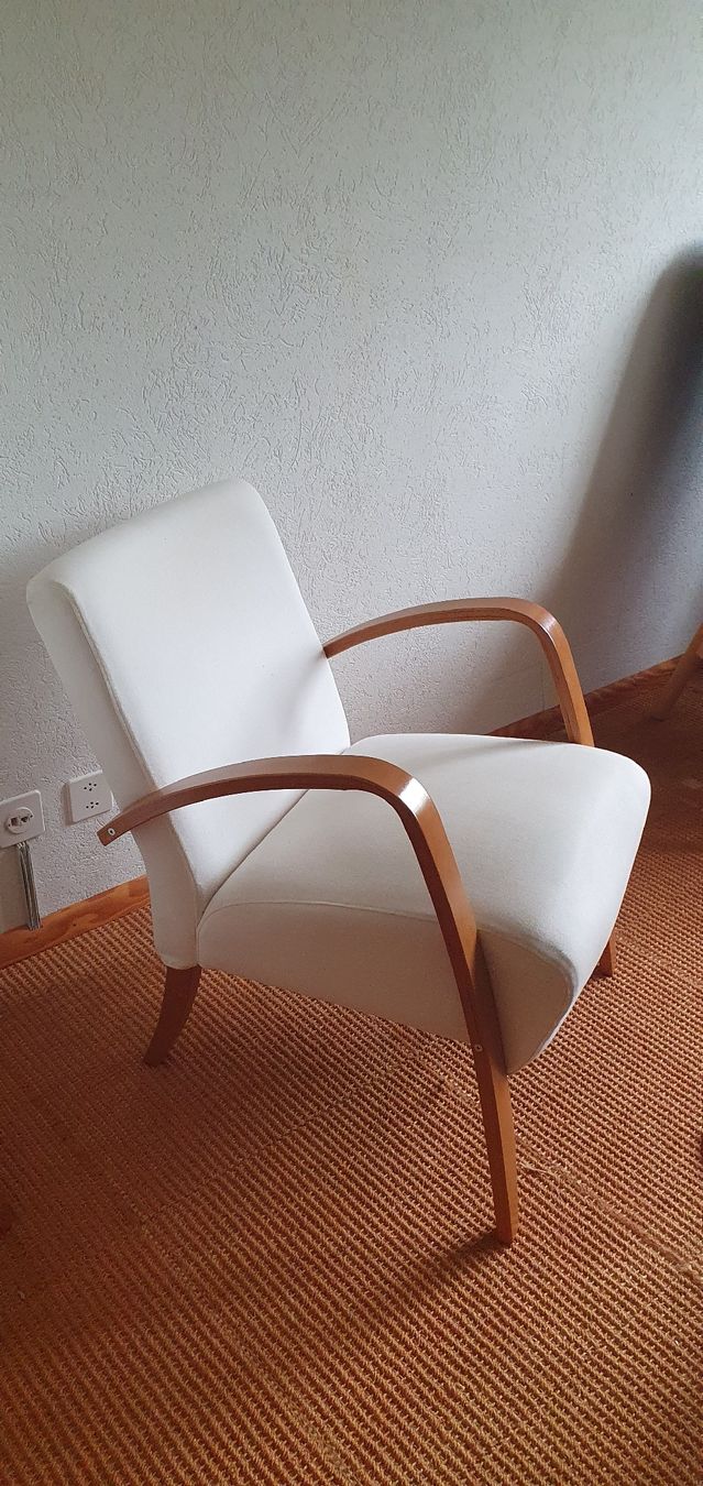 Ikea Poltrone: Sessel Holz hell Bezug weiss  – Usato da Bottmingen venduto da Nikdakind 1