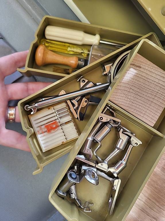 Nähmaschinen: Bernina record 530-1 Nähmaschine – Gebraucht aus Appenzell von Bloch 2