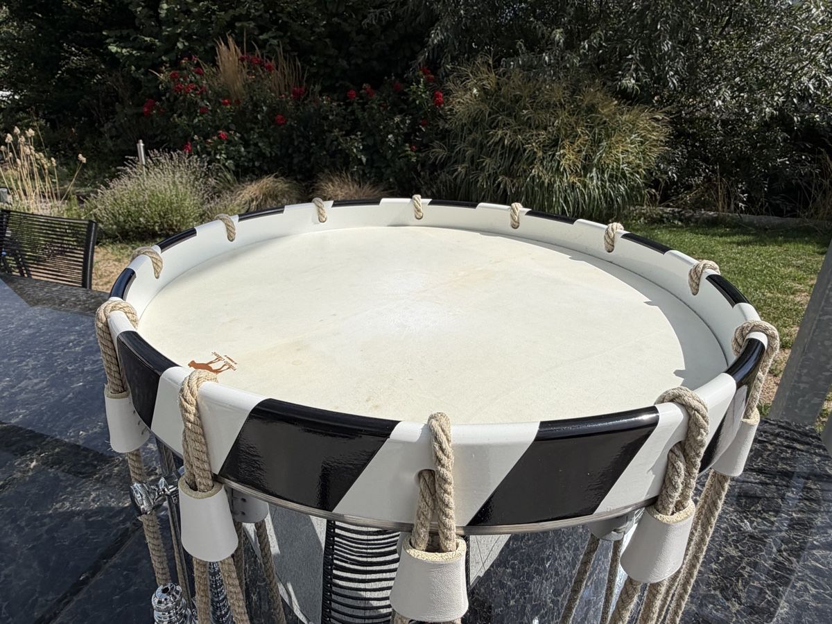 Basler Strumenti musicali: Baslertrommel INOX verchromt – Usato da Solothurn venduto da Tambouracell 1
