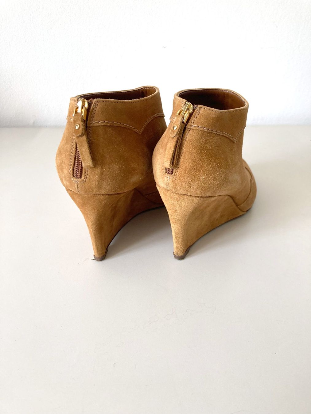 Scarpe da donna: Sergio Rossi bottines en daim – Usato da Reconvilier venduto da oliver008 2