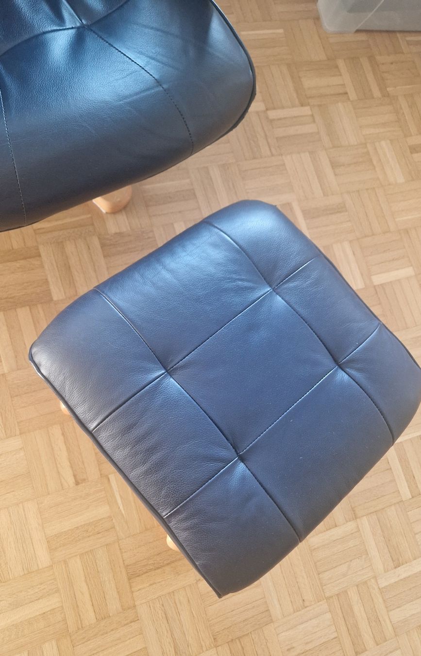 Sessel: Sessel dunkelblau – Gebraucht aus Zürich von Kaname_Madoka 2