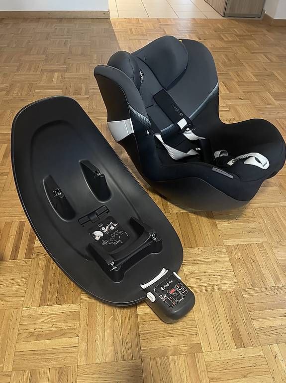 Cybex Seggiolini per auto: Siège-auto Cybex Sirona M2 – Usato da Vernier venduto da C.B.L