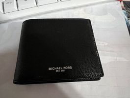 Michael Kors Brieftasche