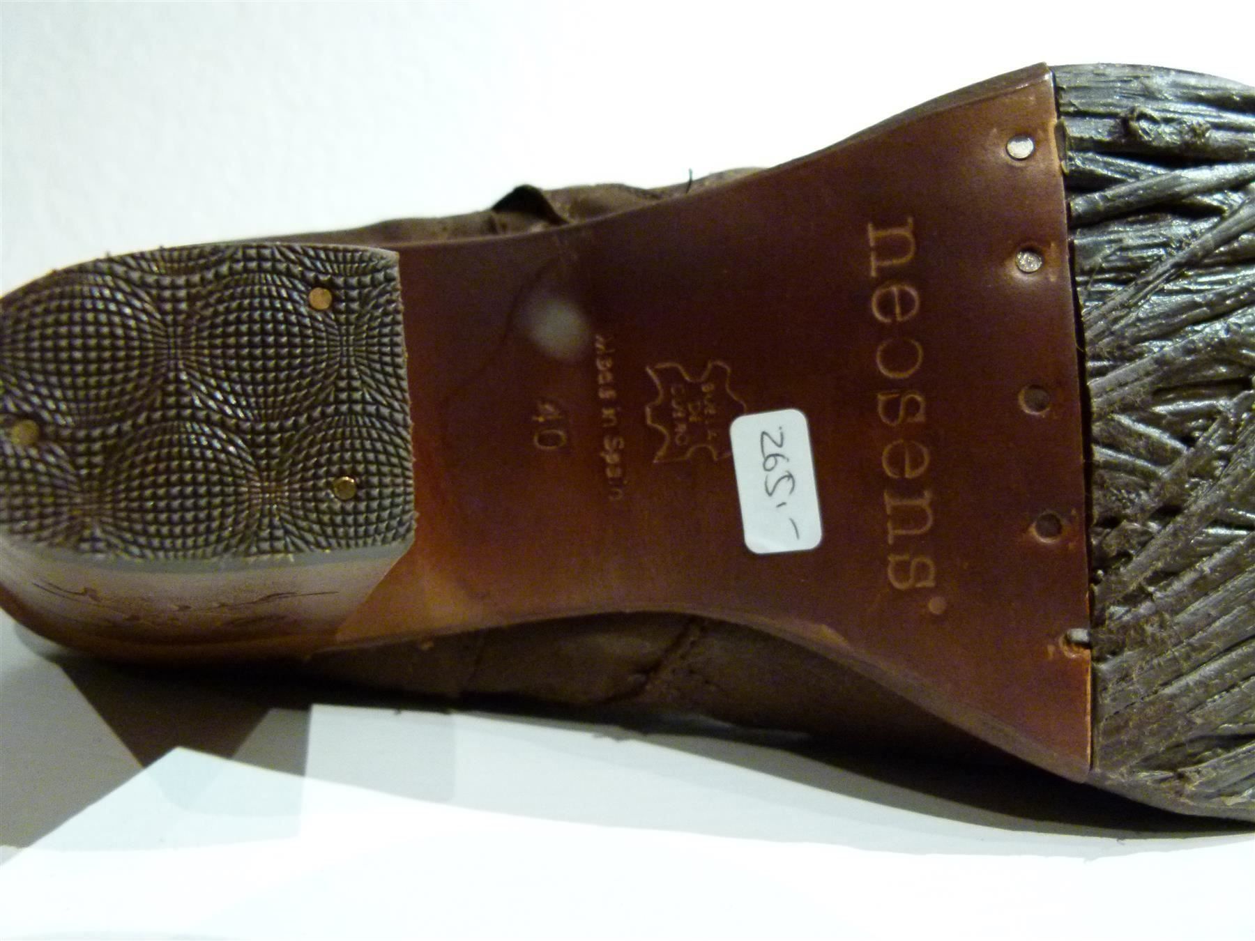 Neosens Scarpe da donna: Neosens Leder Stiefel Gr. 40 Lp,259_Fr. – Nuovo (secondo la descrizione) da Uerkheim venduto da Justi.y 7