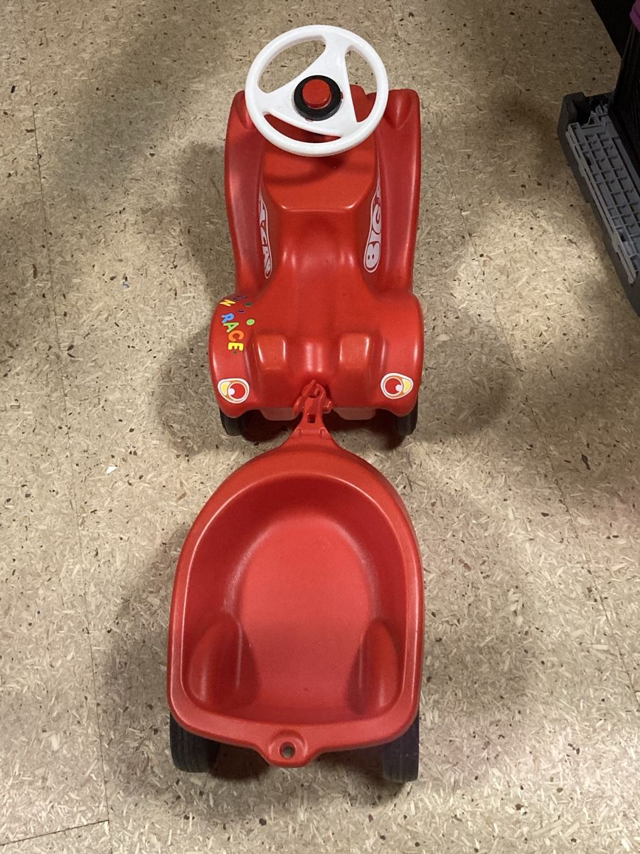 Fahrzeuge für Kinder: bobbycar rot mit anhänger – Gebraucht aus gretzenbach von mic_cvj6 1