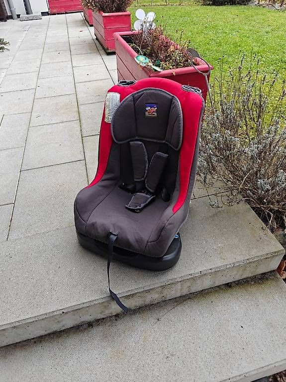 Seggiolini per auto: Gebrauchter Kindersitz zu verkaufen – Usato da Turbenthal venduto da nag_5x6c