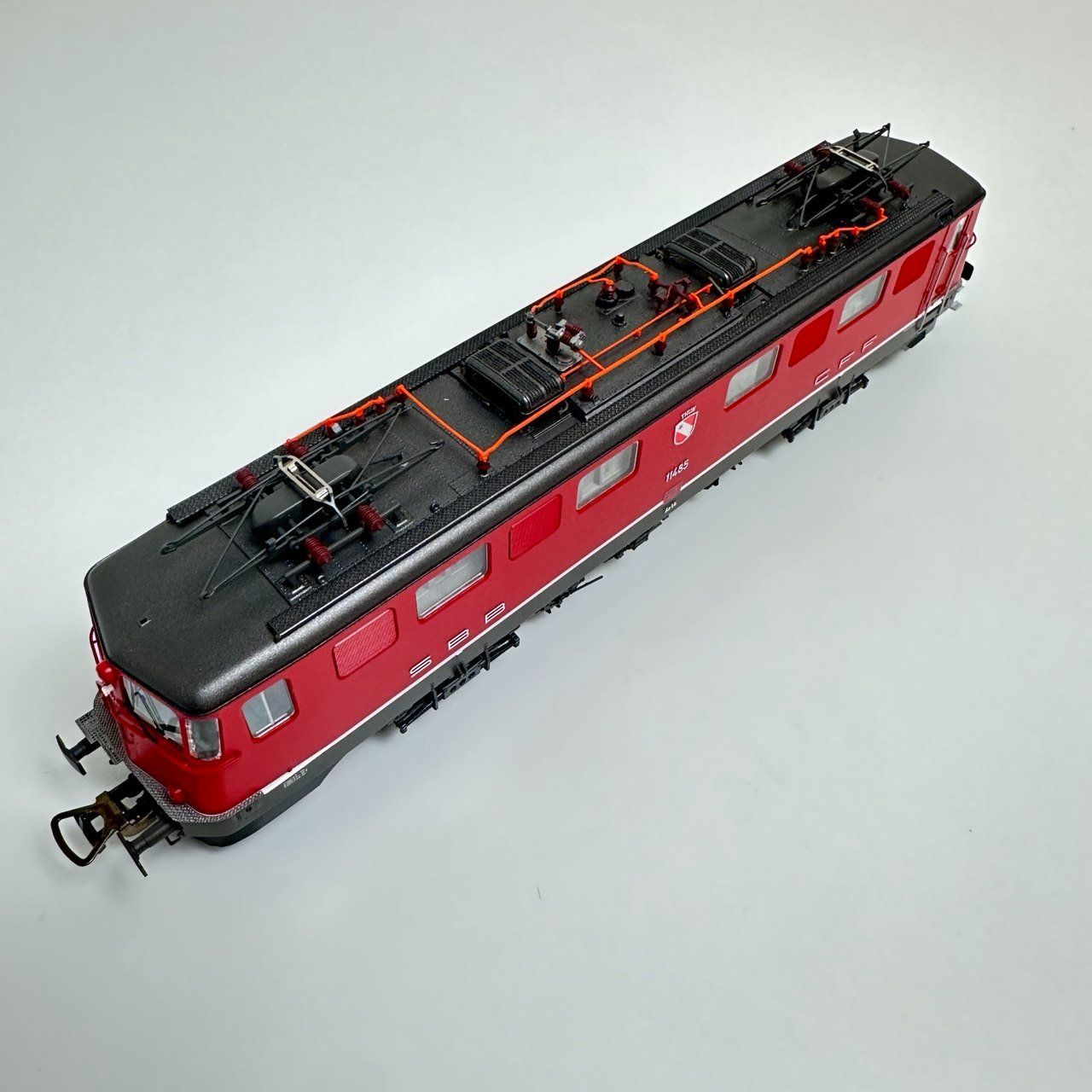 Piko Modellini di ferrovie: Piko 97206 Ae 6/6 SBB "Thun" rot  HO AC – Nuovo e nell'imballaggio originale da Dietikon venduto da Berin64 3