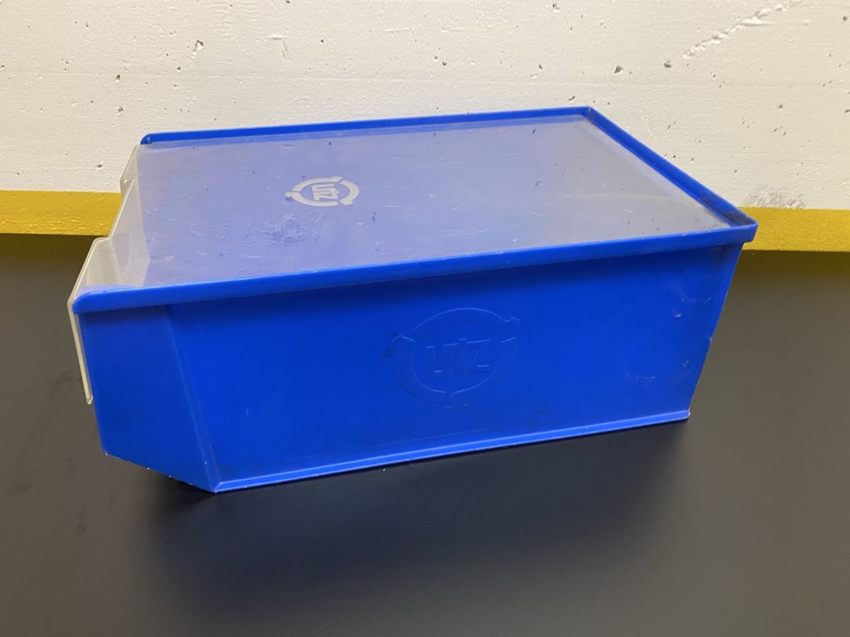 Casse di trasporto: Grosse Kiste von Utz 50x31x20cm – Usato da Hägglingen venduto da Karin0802 2