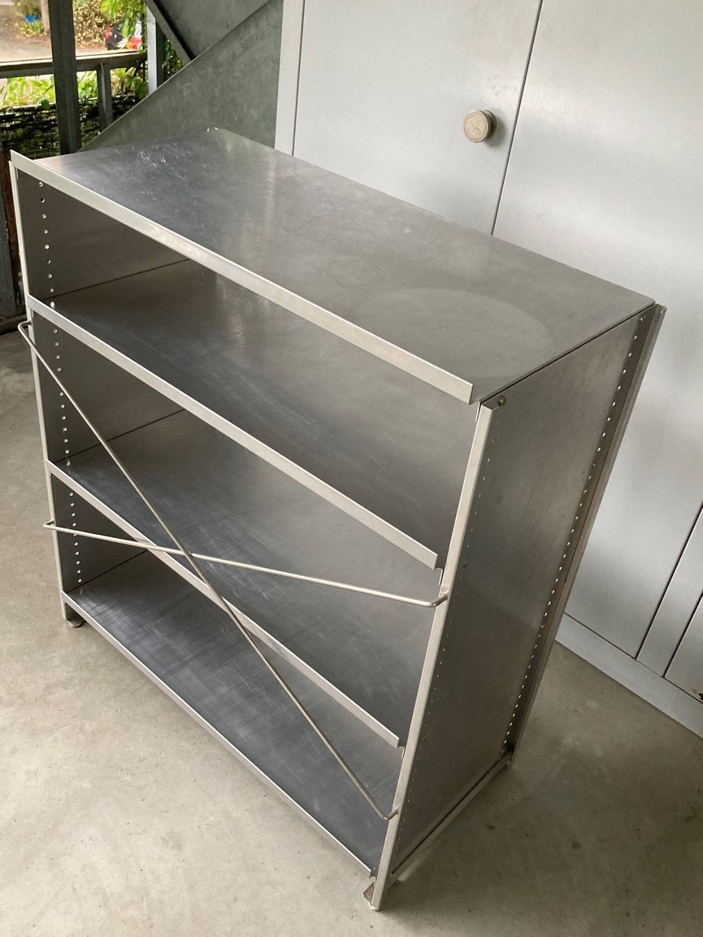 Lehni Scaffali: Aluminium Regal Lehni – Usato da Uster venduto da frrol 5