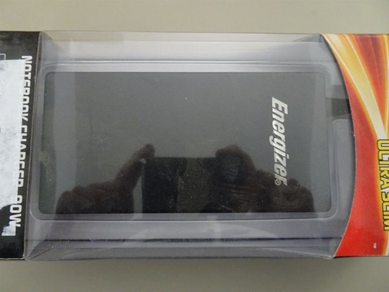 Energizer Caricabatterie: Universal Ladegerät für Notebook's – Nuovo e nell'imballaggio originale da Necker venduto da liq24 1