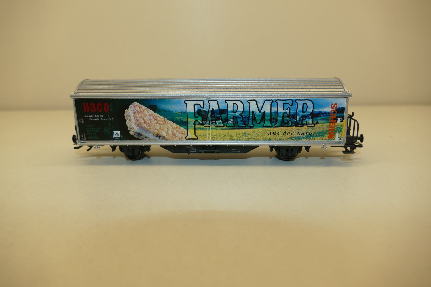 Märklin Modellini di ferrovie: Märklin H0: SBB Hbils Farmer Migros – Nuovo (secondo la descrizione) da Niederhasli venduto da rail-duerst 2