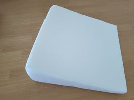 Neuwertiges Lagerungskissen, Keilkissen, Weiss, 63.5x59x19