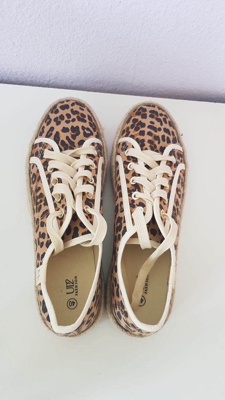 Scarpe da donna: Baskets espadrilles en toile motif léopard pointure 40 – Nuovo (secondo la descrizione) da Versoix venduto da aline_b 1