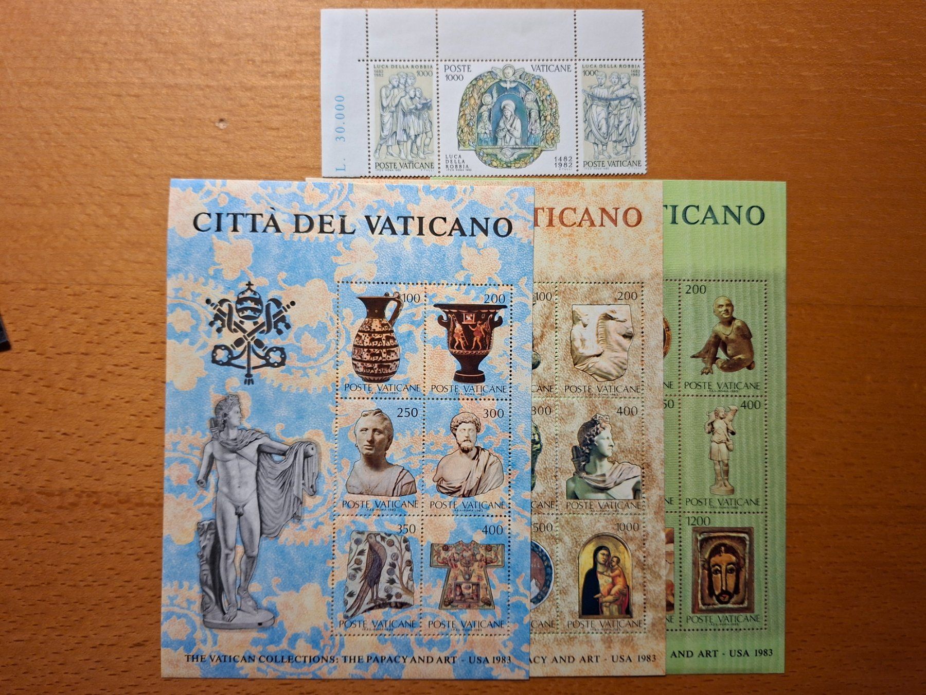Tutti i francobolli: Vatikan** 1975 - 1984 – Nuovo (secondo la descrizione) da Confignon venduto da Alfda2000 2