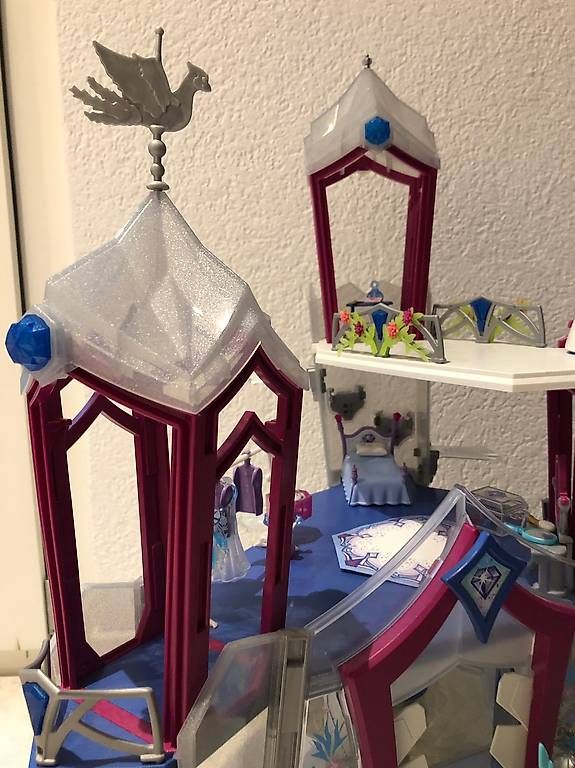 Giocattoli: Eispalast Playmobil – Usato da Herisau venduto da enerweniger81 3