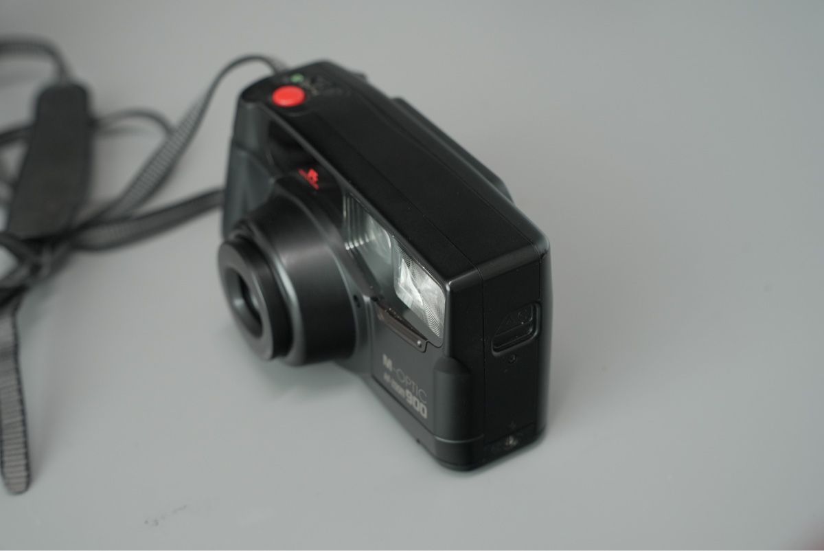 Fotocamera: M-Optic AF-Zoom 900 Compact 35mm Film Camera – Usato da Frauenfeld venduto da camre35 1