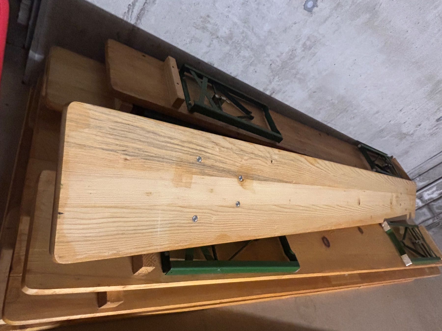 Tischset: B:80cm/ L:220cm.  3 Holzbankgarnituren – Neu (gemäss Beschreibung) aus Stein AG von gub_9ycx 3