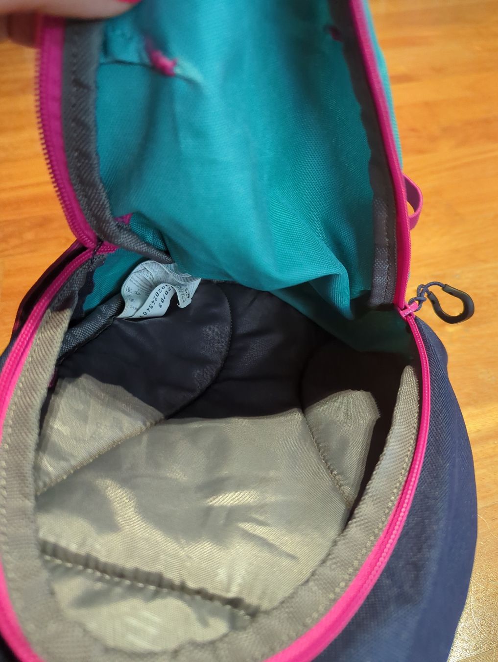 Decathlon Kindertaschen: Quechua Kinderrucksack 5L (A) – Gebraucht aus Eglisau von raf_hn2x 3