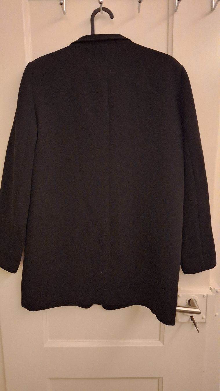 Vestes: Schwarzer Blazer, Emma & Gaia – D'occasion à Winterthur par _lxeah 3