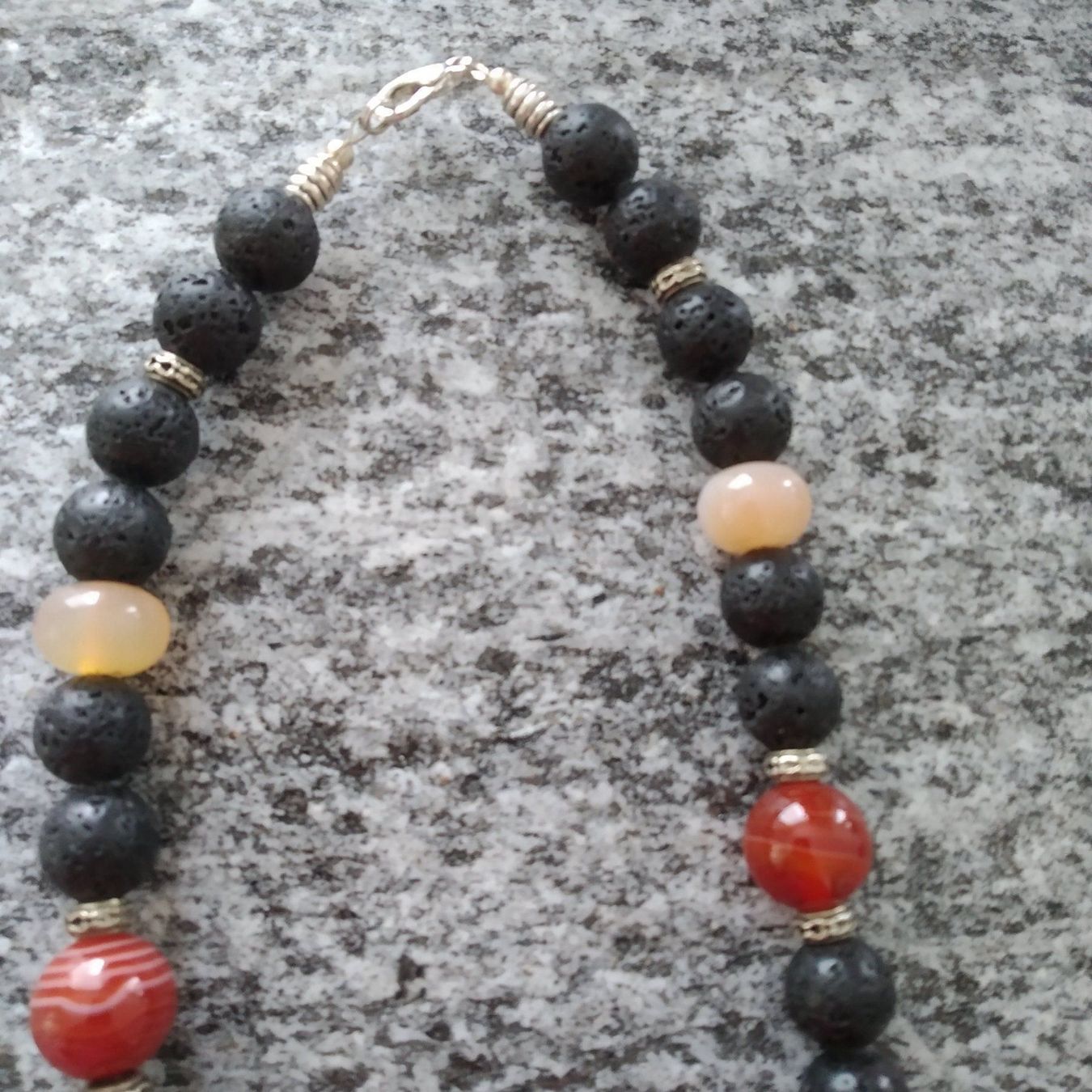 Catenine: Edelsteinkette Lava und Achat – Nuovo e nell'imballaggio originale da Münchenbuchsee venduto da Cori1968 1