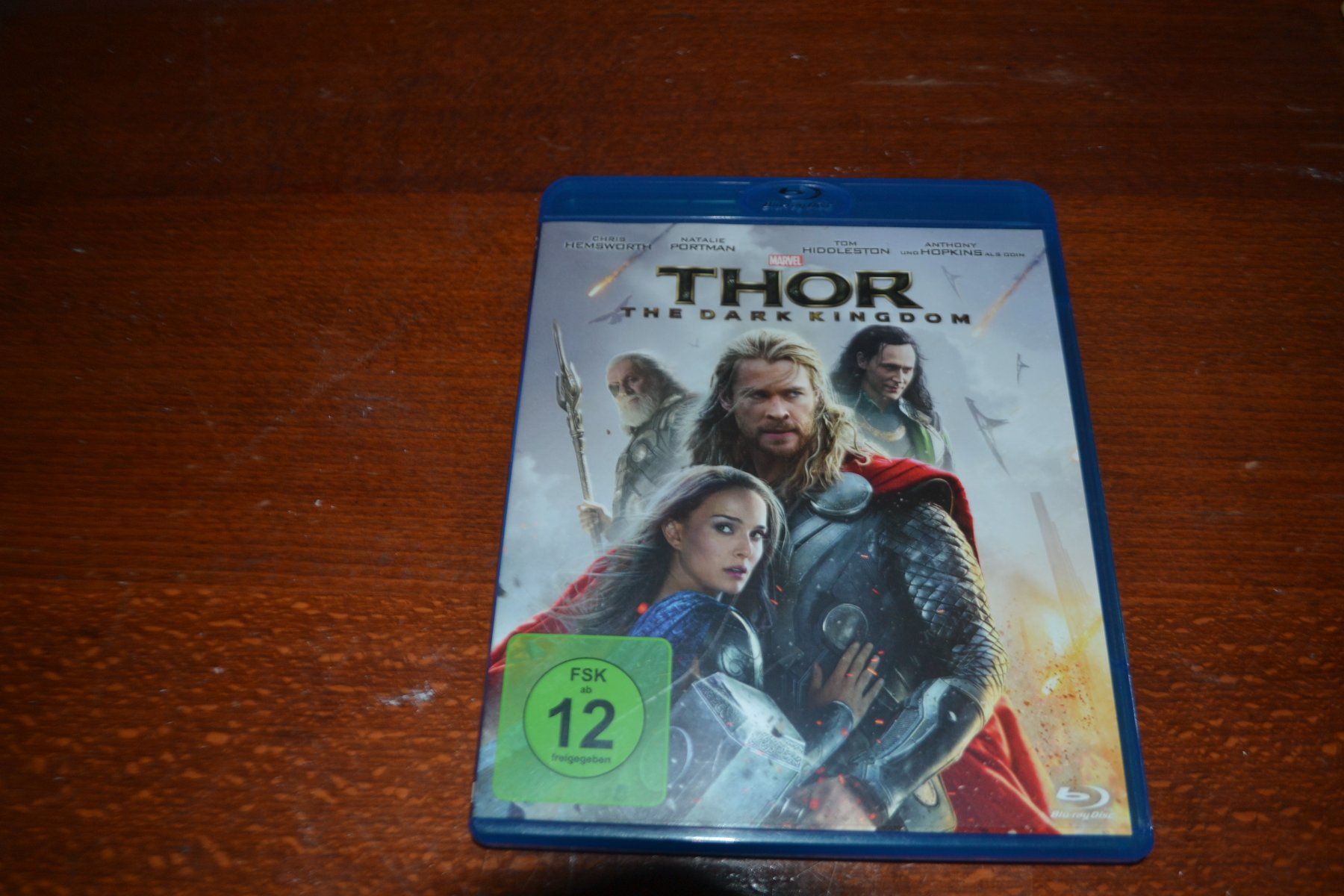 Tutti i DVDs: Thor the dark Kingdom – Usato da Laupen ZH venduto da chefdom