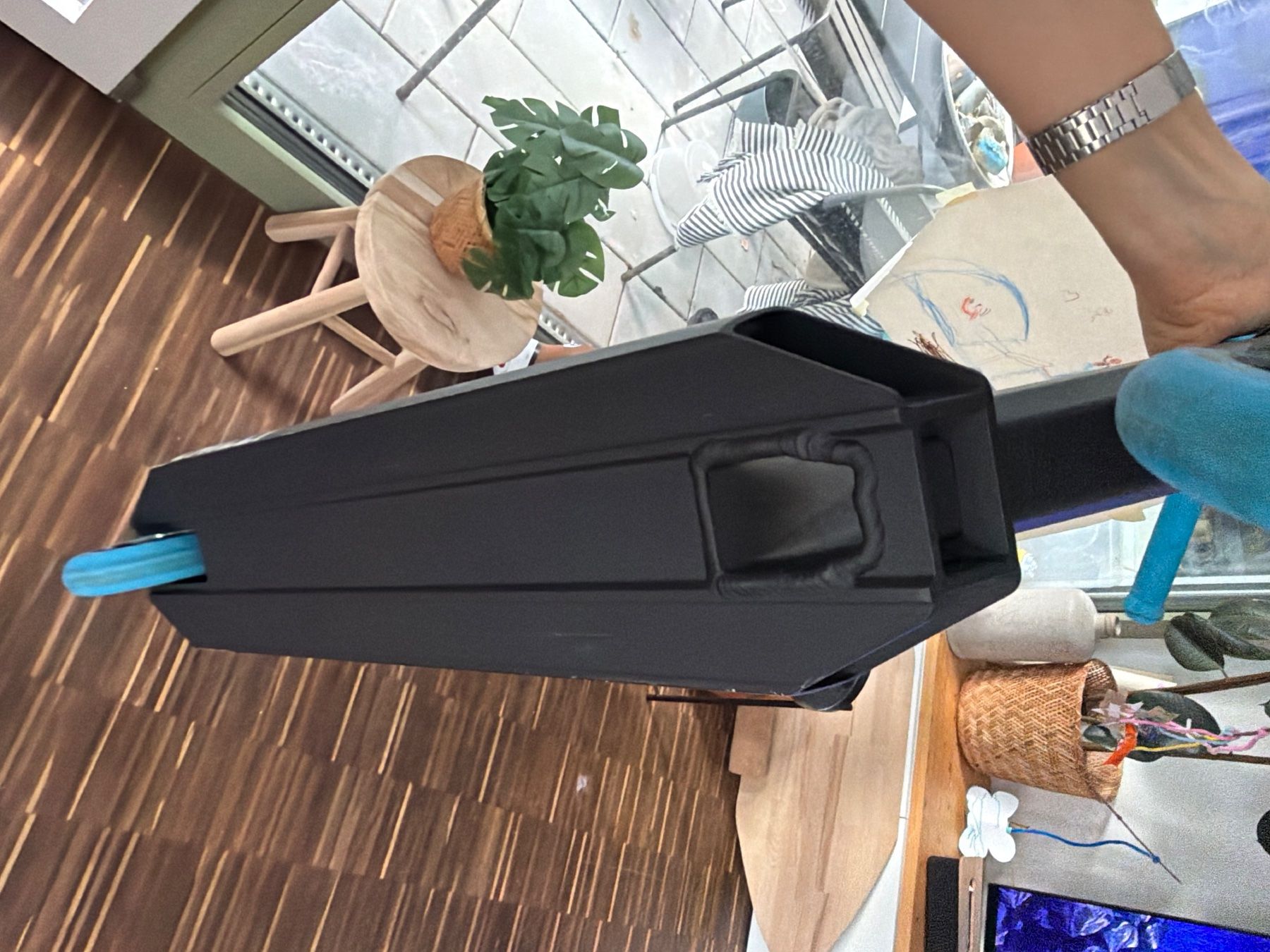 Chilli Kickboard: Trotti Chilli Base - 100cm – Neu (gemäss Beschreibung) aus Zürich von ceafischer 3