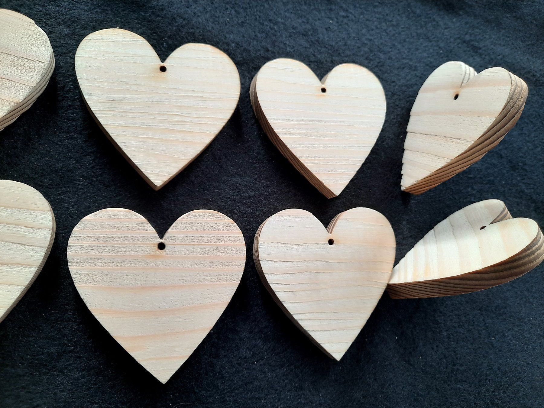 Articoli in legno: 10  Stk. Deko Herzen Holz mittel gross – Nuovo (secondo la descrizione) da Widnau venduto da Crewo 2